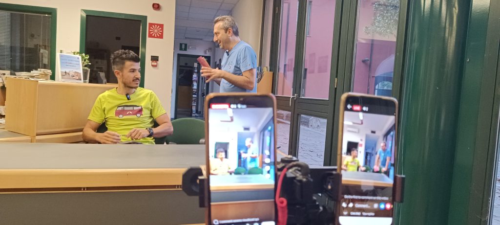 live con 2 smartphone